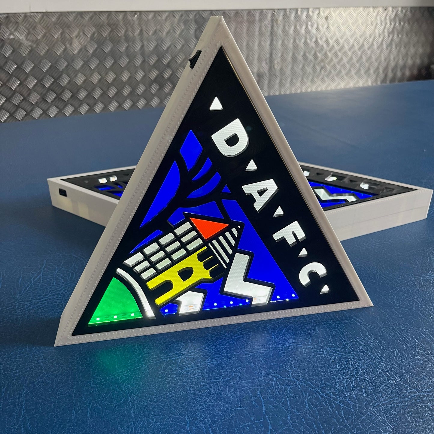 Dunfermline Athletic Football Club Wall Lamp / DAFC Stained Glass Effect Light