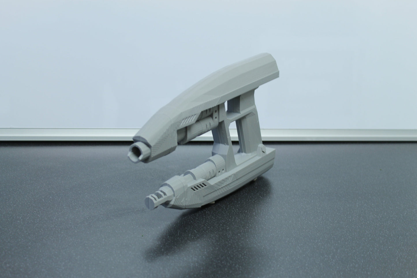 ELEMENT GUN / Star-Lord Blaster / Avengers: Infinity War Style / 3D Printed / Cosplay / Prop / Superhero / Star Lord