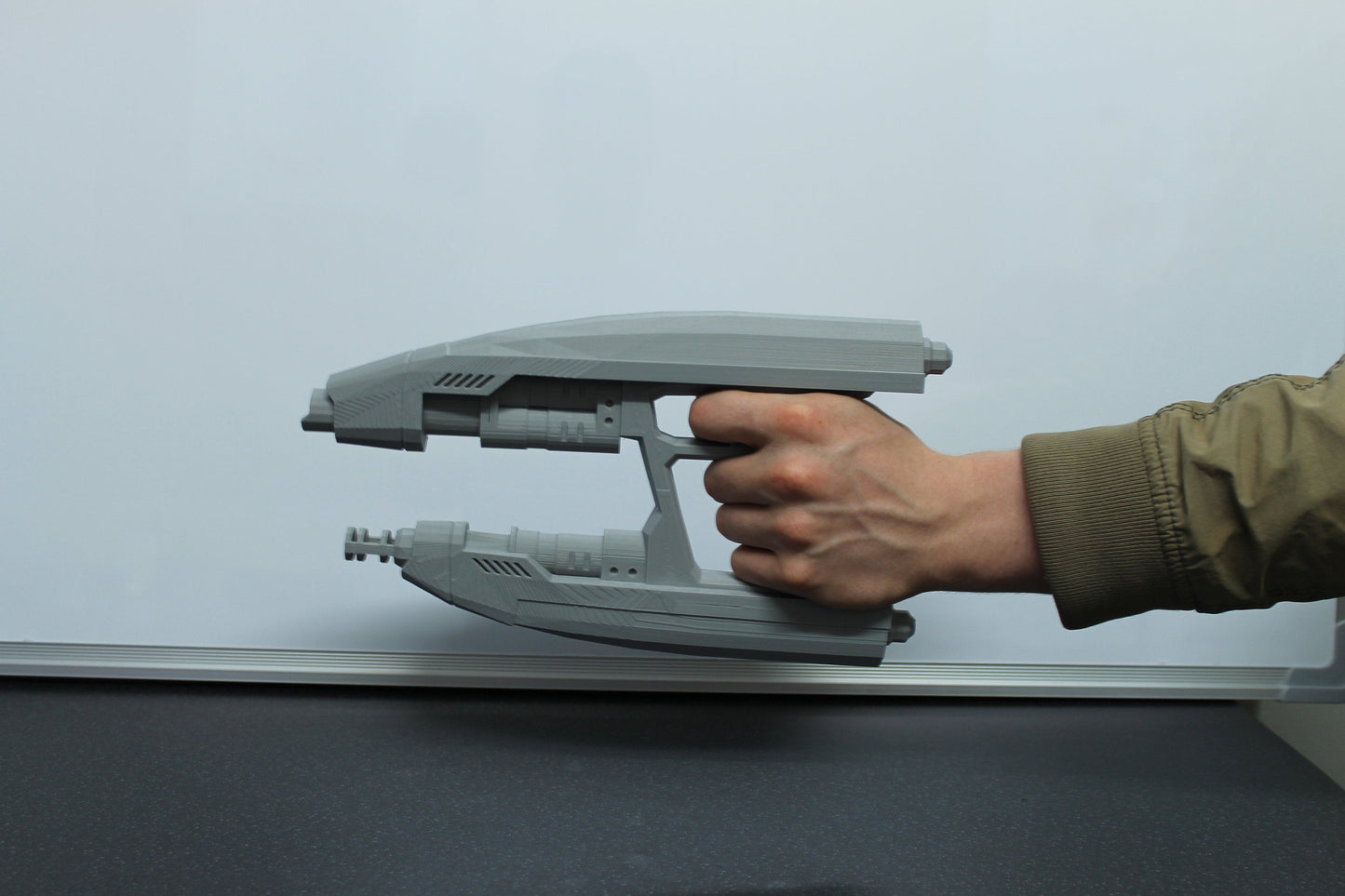 ELEMENT GUN / Star-Lord Blaster / Avengers: Infinity War Style / 3D Printed / Cosplay / Prop / Superhero / Star Lord