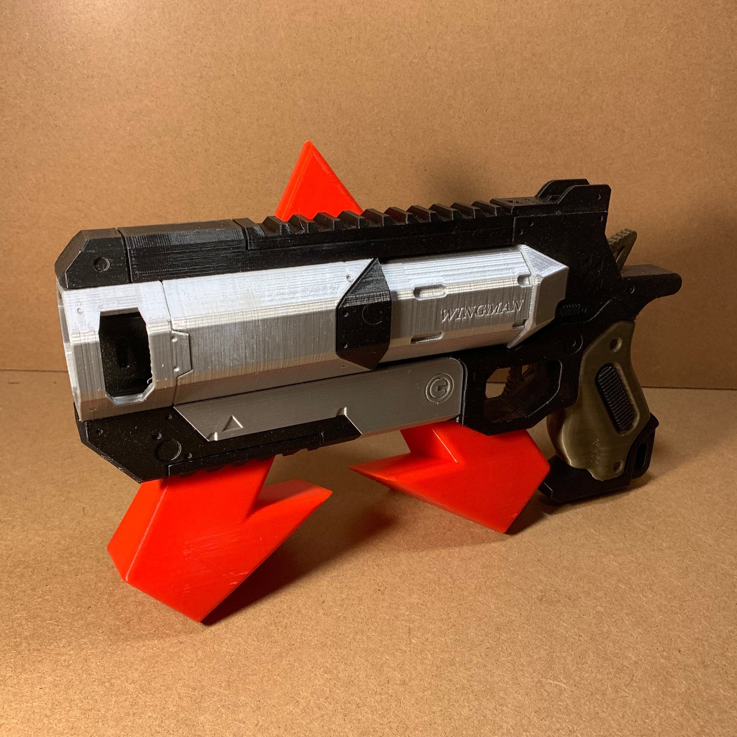 WINGMAN / Apex Legend Style Pistol / FULL SIZE / Replica Blaster / Actual 1:1 Scale Pistol Handgun Cosplay / Gamer Gift Prop Gun
